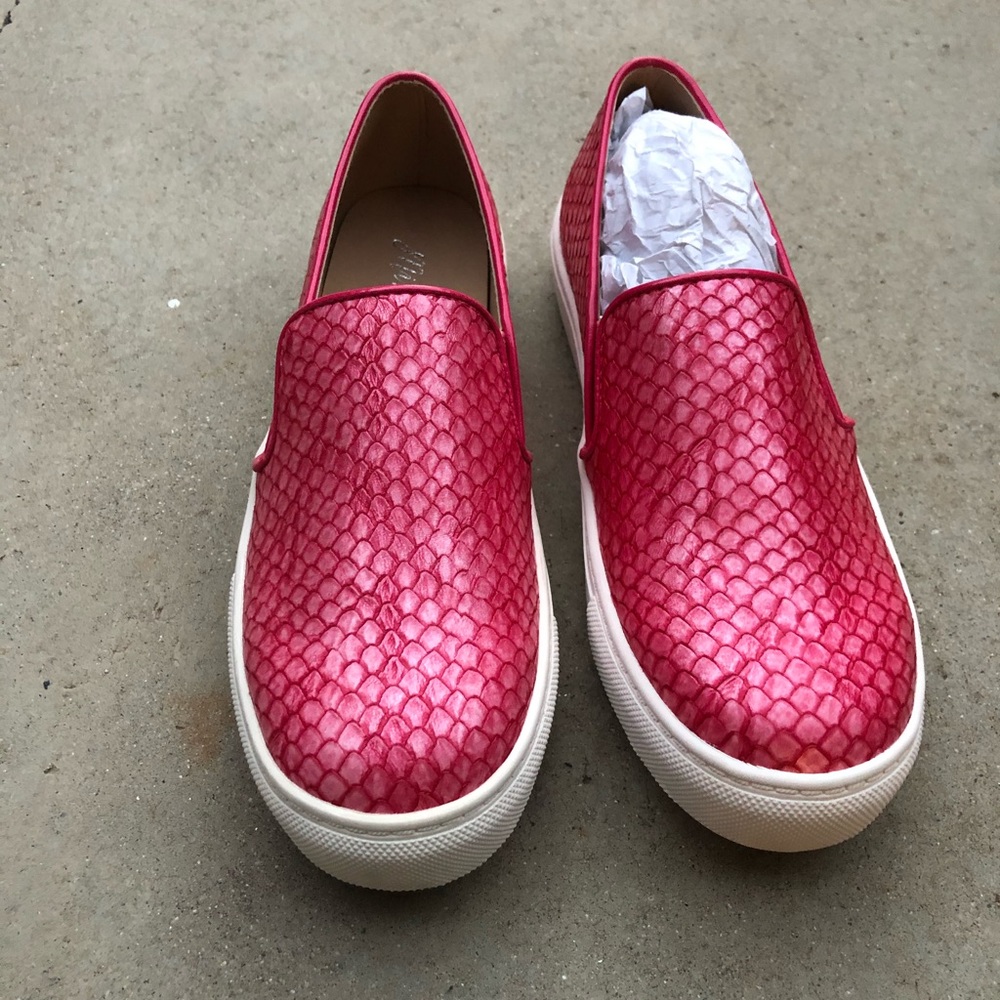 Pink snakeskin slip on